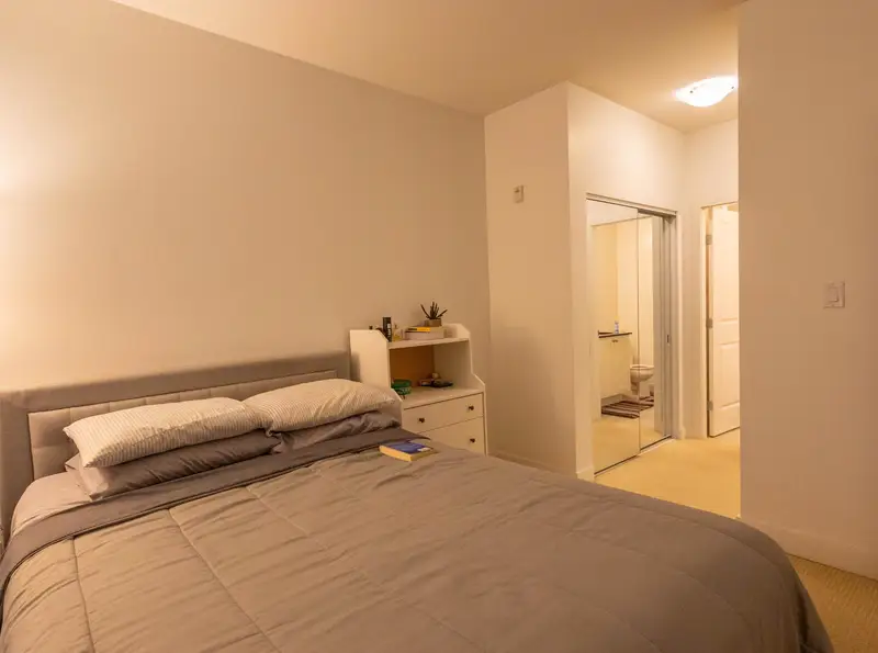 305 15850 26 AVENUE AVENUE - photo 4 of 12