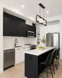 440 2635 KING GEORGE BOULEVARD - thumbnail 1