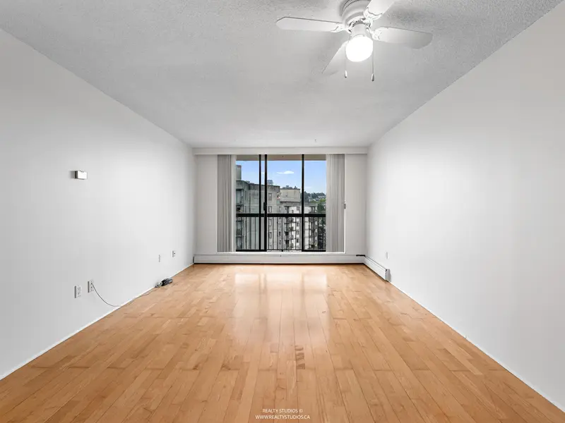 1605 145 ST. GEORGES AVENUE - photo 4 of 25