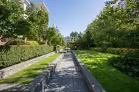 156 2950 KING GEORGE BOULEVARD - thumbnail 34