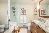 156 2950 KING GEORGE BOULEVARD - thumbnail 9