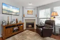 314 1576 MERKLIN STREET - thumbnail 5