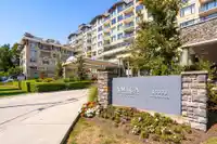 701 15333 16 AVENUE - thumbnail 1