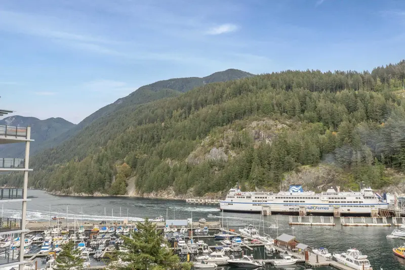 706 6707 NELSON AVENUE - photo 2 of 25