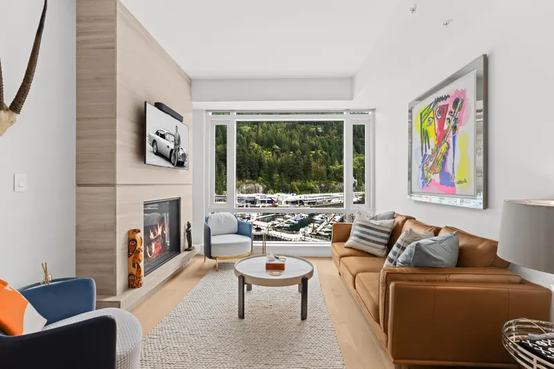 706 6707 NELSON AVENUE - photo 4 of 25