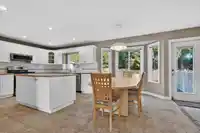 1551 161B STREET - thumbnail 10