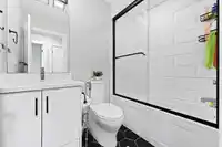 56 1639 162 STREET - thumbnail 20