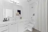 1404 1588 JOHNSTON ROAD - thumbnail 7