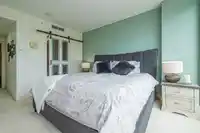 301 1473 JOHNSTON ROAD - thumbnail 11