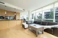 301 1473 JOHNSTON ROAD - thumbnail 14
