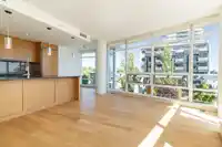 301 1473 JOHNSTON ROAD - thumbnail 19