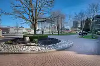 202 1745 MARTIN DRIVE - thumbnail 29
