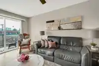 301 1441 BLACKWOOD STREET - thumbnail 6