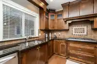 2513 164 STREET - thumbnail 10