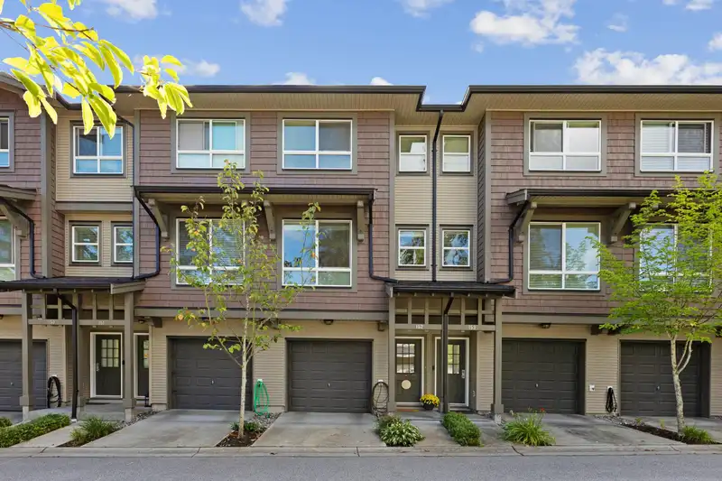 152 2729 158 STREET - photo 1 of 32