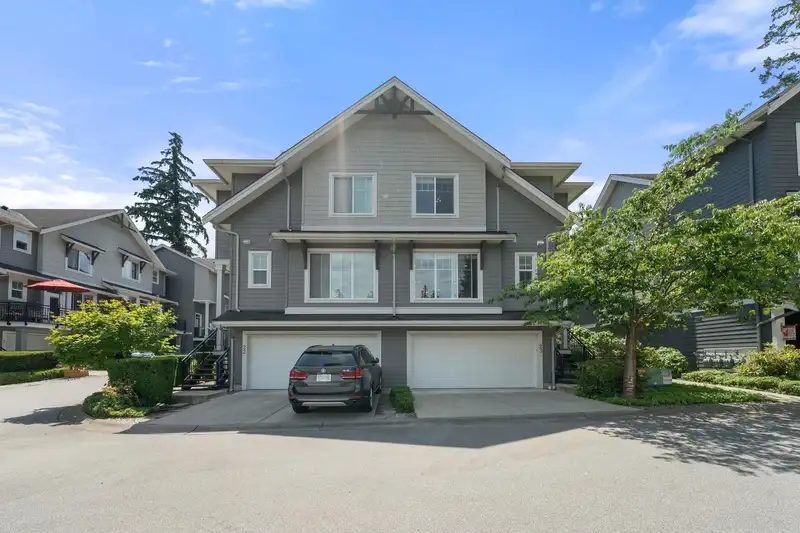 23 2855 158 STREET - photo 2 of 25