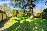 1779 148A STREET - thumbnail 32