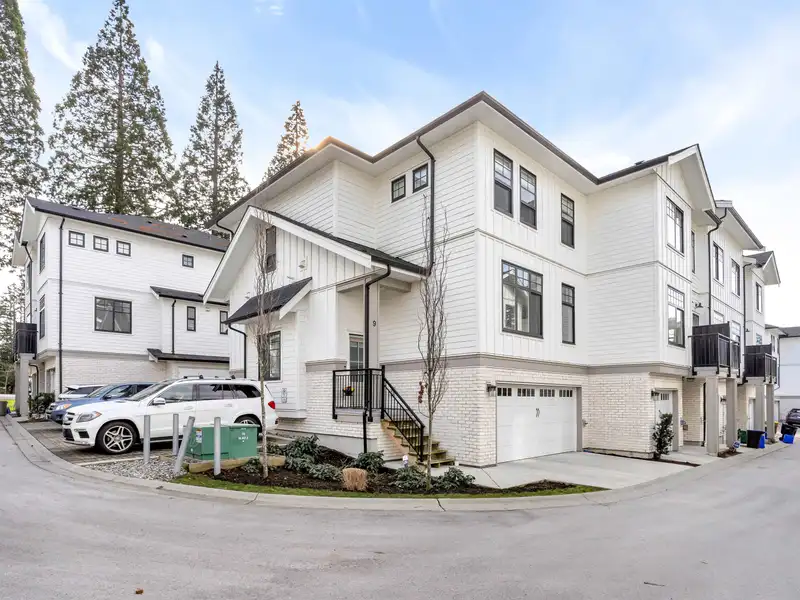 9 16467 23A AVENUE - photo 1 of 19