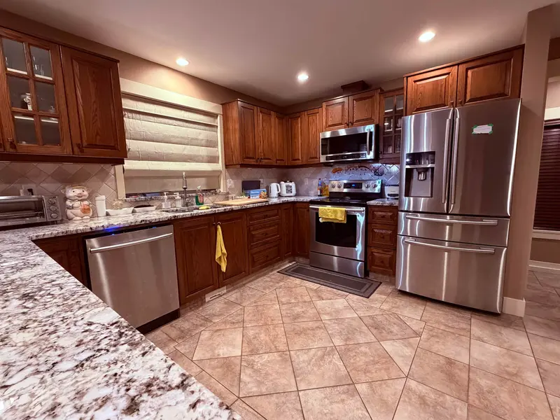 5393 SANS SOUCI ROAD - photo 4 of 12