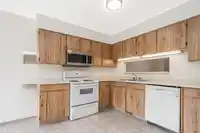 1768 LILAC DRIVE - thumbnail 7