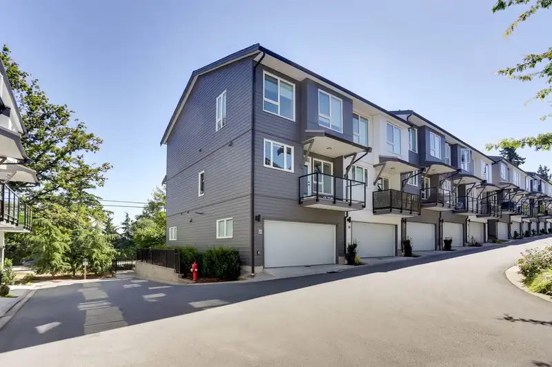 26 15030 28 AVENUE - photo 1 of 20