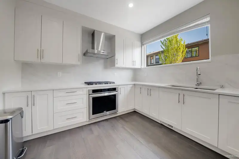 37 2687 158 STREET - photo 2 of 30