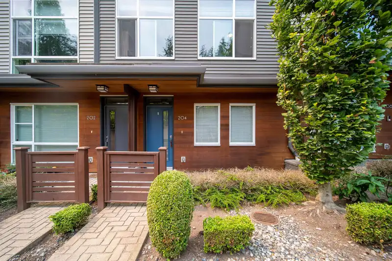 204 2228 162 STREET - photo 1 of 35