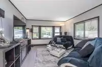 115 1840 160 STREET - thumbnail 7