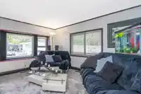 115 1840 160 STREET - thumbnail 8