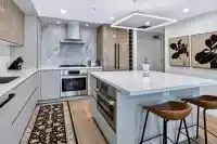 303 1526 FINLAY STREET - thumbnail 2