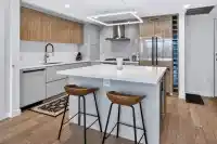 303 1526 FINLAY STREET - thumbnail 4