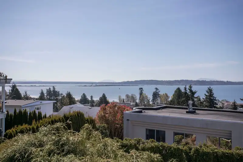 15662 SEMIAHMOO AVENUE - photo 1 of 1