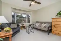 36 1400 164 STREET - thumbnail 18