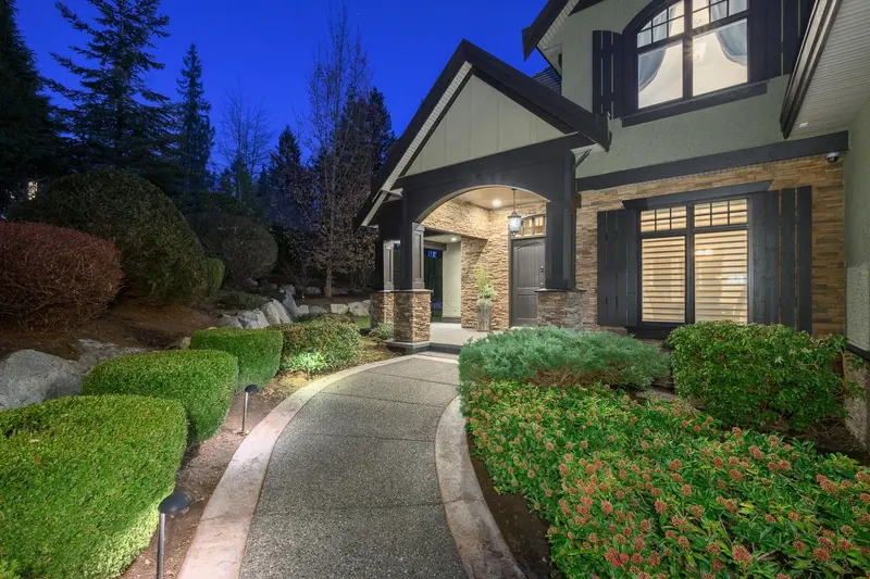 1062 MAGNOLIA WAY - photo 4 of 25