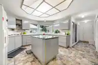 13553 25 AVENUE - thumbnail 12