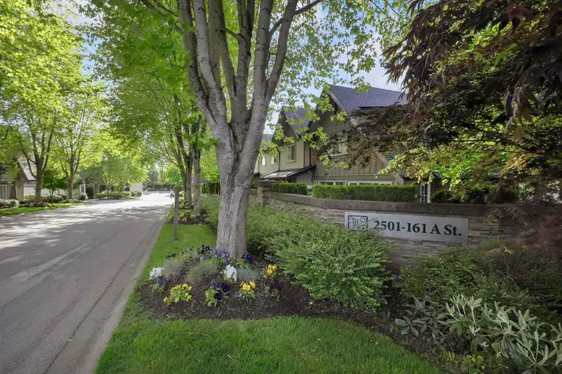 20 2501 161A STREET - photo 2 of 33
