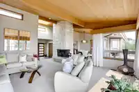 14366 MAGDALEN AVENUE - thumbnail 12