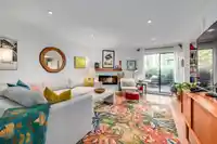102 12743 16 AVENUE - thumbnail 2