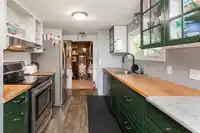254 1840 160 STREET - thumbnail 13