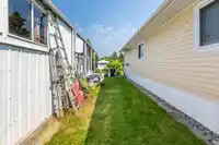 254 1840 160 STREET - thumbnail 33