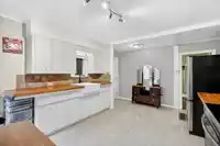 1174 176 STREET - thumbnail 13