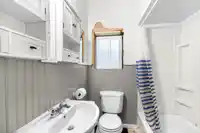 1174 176 STREET - thumbnail 16