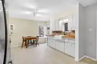 1174 176 STREET - thumbnail 9