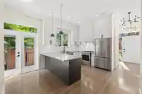 14 1454 162B STREET - thumbnail 2