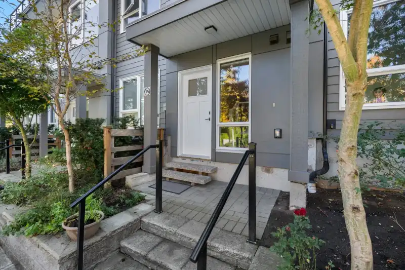 14 15030 28 AVENUE - photo 3 of 34