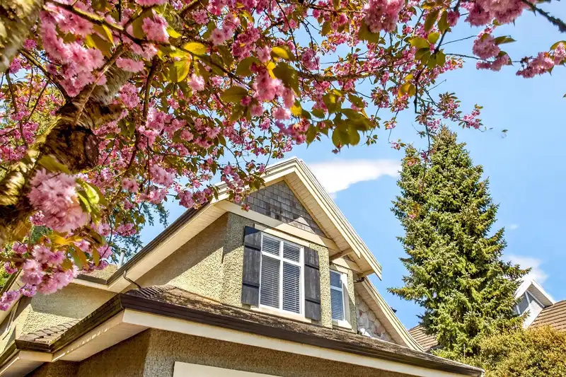 3825 154 STREET - photo 3 of 40