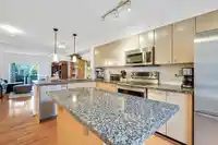 129 15236 36 AVENUE - thumbnail 4