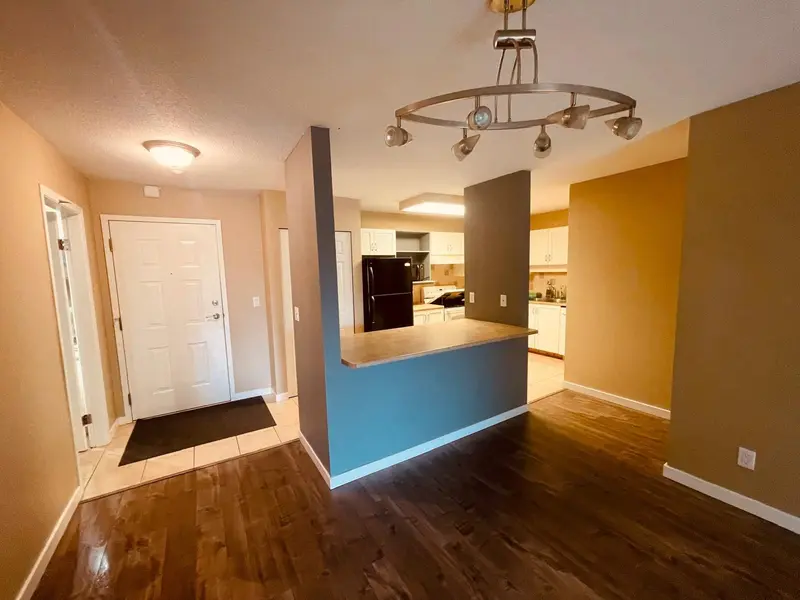 336 2700 MCCALLUM ROAD - photo 4 of 5