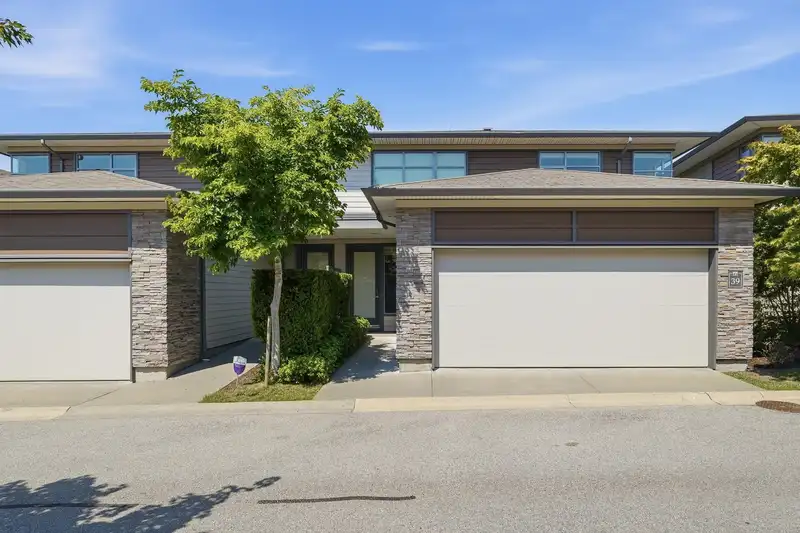 39 2603 162 STREET - photo 1 of 34