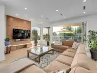 1126 STEVENS STREET - thumbnail 4
